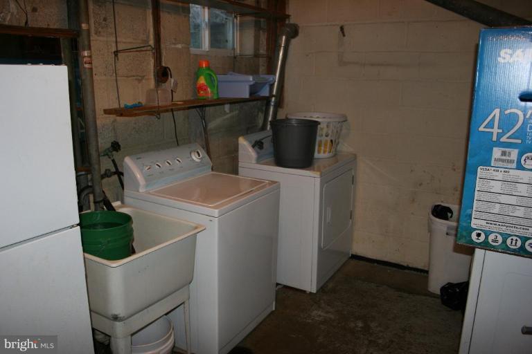 2819 Radius Road Silver Spring, MD 20902 - Photo 11 of 12 Laundry Area 1