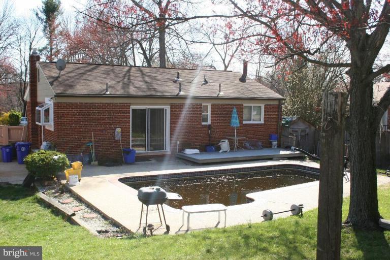 2819 Radius Road Silver Spring, MD 20902 - Photo 12 of 12 Back yard