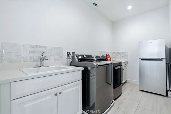 $8,950 | 24364 Clear Creek Place, West Hills, CA 91304