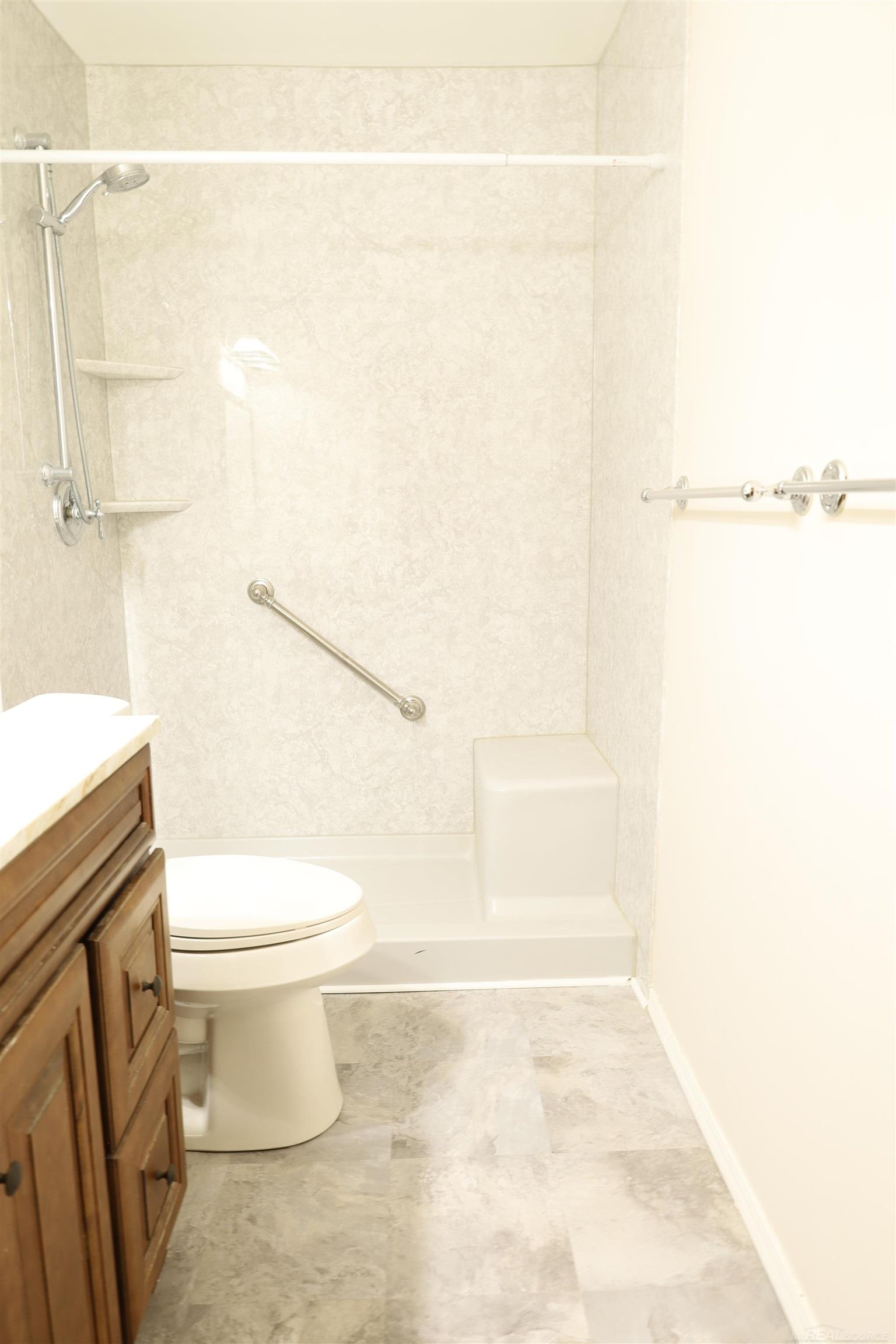 6611 Textile Road Ypsilanti, MI 48197 - Photo 14 of 16