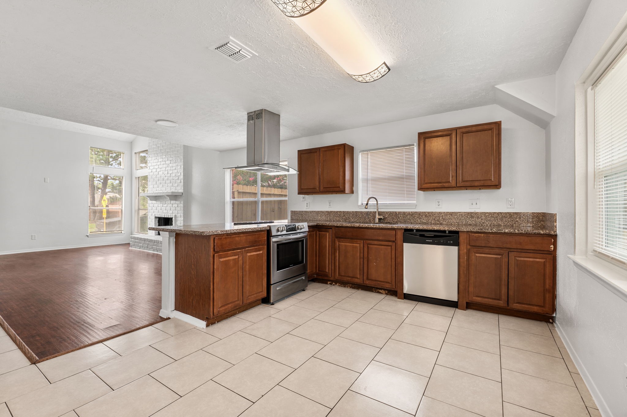 7018 Stoney River Drive Spring, TX 77379 - Photo 5 of 23