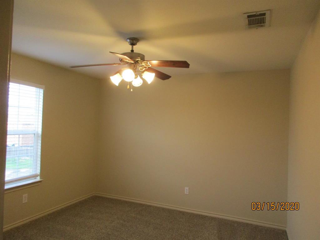 908 Parkplace Ridge Princeton, TX 75407 - Photo 7 of 16