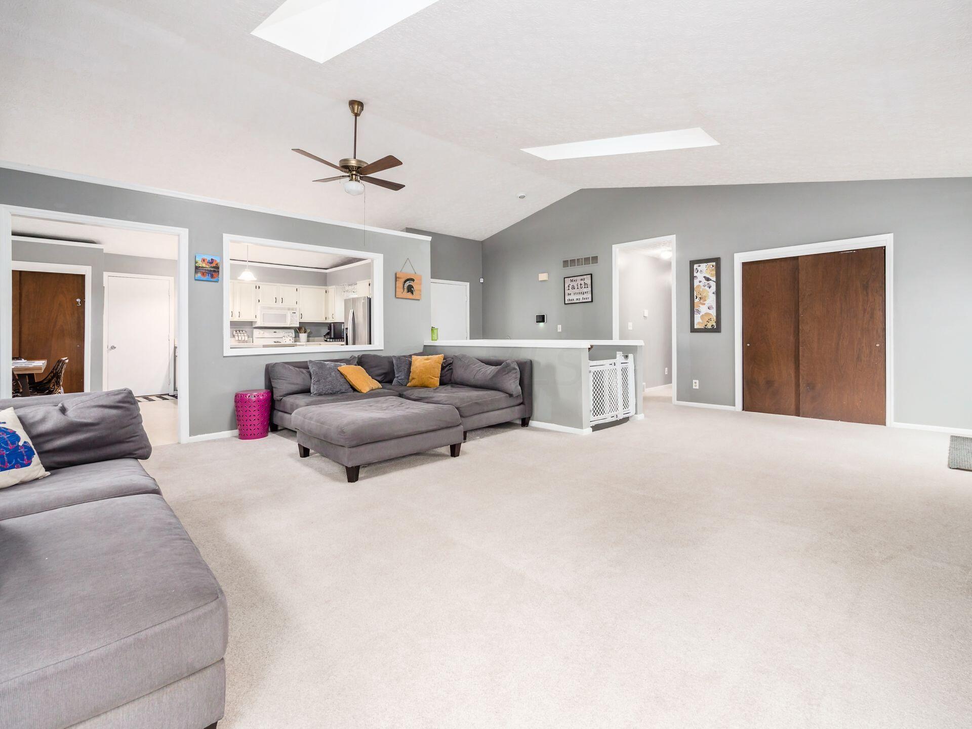 2710 Cooper Ridge Road Columbus, OH 43231 - Photo 5 of 36 006_2_N 2710 Cooper Ridge 034