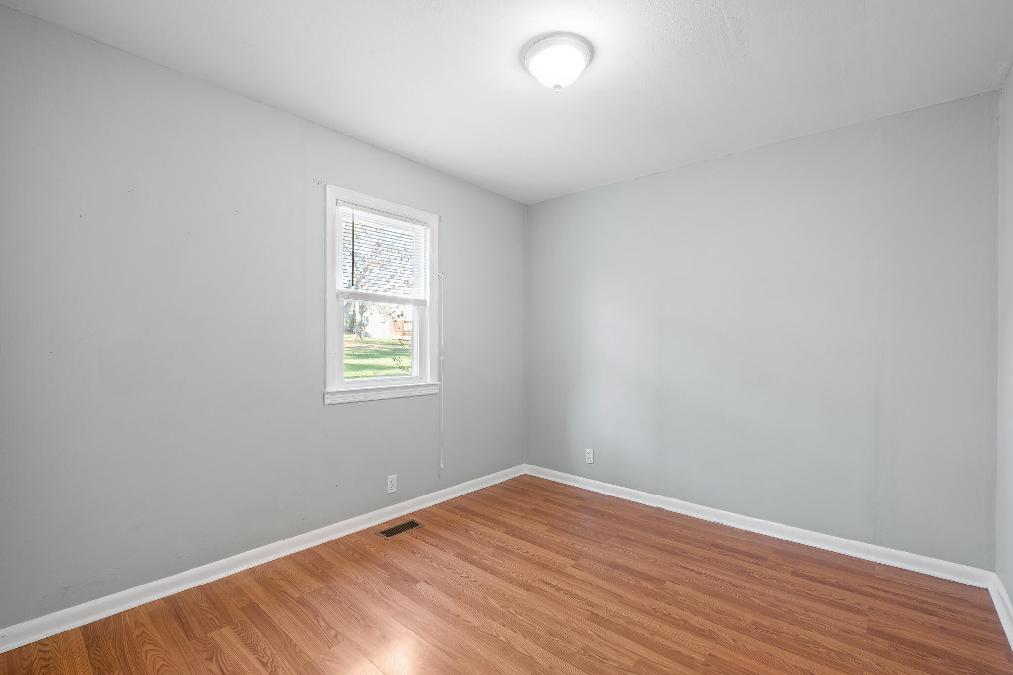9973 Lovell Road Soddy Daisy, TN 37379 - Photo 13 of 30 Lovell-9