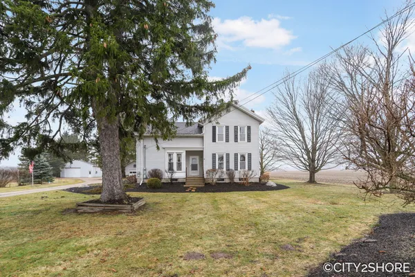 $475,000 | 12201 Sparta Avenue Northwest, Sparta, MI 49345