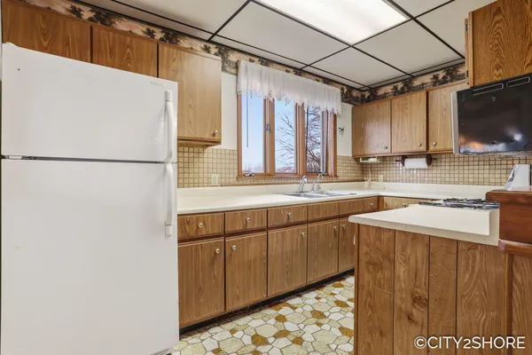 $475,000 | 12201 Sparta Avenue Northwest, Sparta, MI 49345