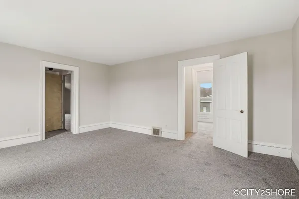 $475,000 | 12201 Sparta Avenue Northwest, Sparta, MI 49345