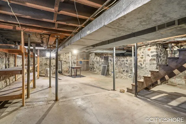 $475,000 | 12201 Sparta Avenue Northwest, Sparta, MI 49345