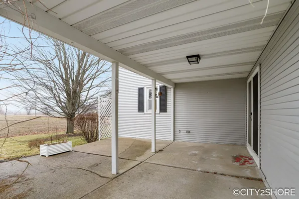 $475,000 | 12201 Sparta Avenue Northwest, Sparta, MI 49345