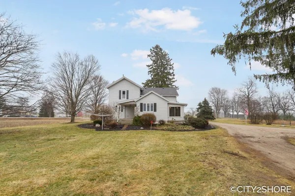 $475,000 | 12201 Sparta Avenue Northwest, Sparta, MI 49345