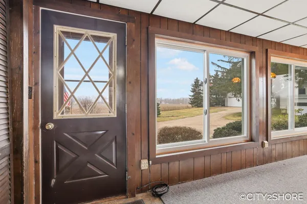 $475,000 | 12201 Sparta Avenue Northwest, Sparta, MI 49345