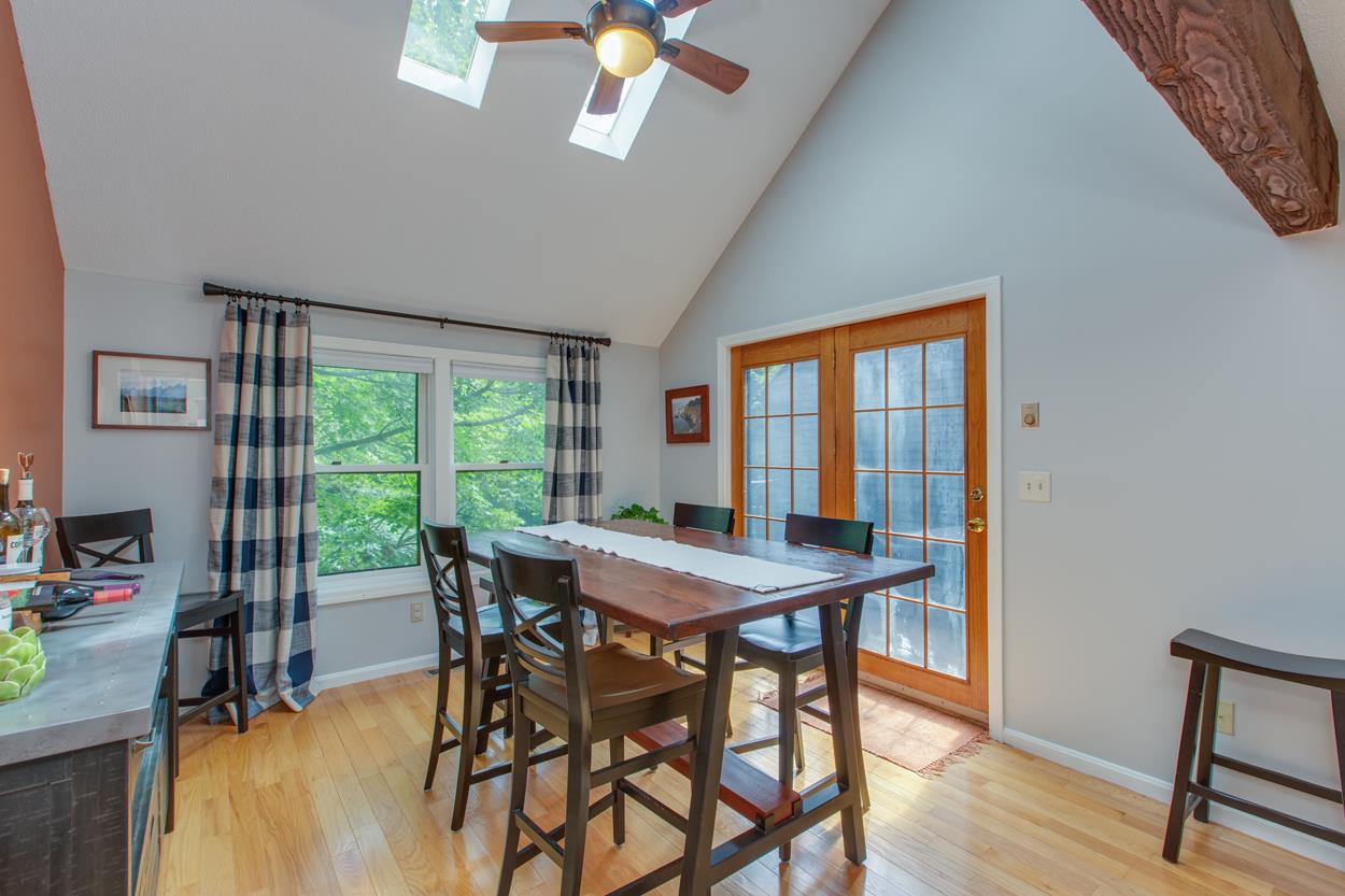 52 Stacey Circle Windham, NH 03087 - Photo 13 of 36 Gallery Image 13