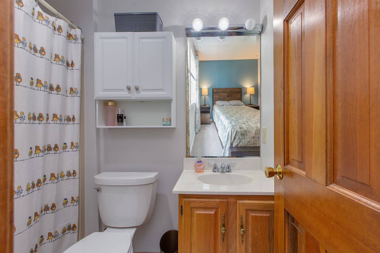 52 Stacey Circle Windham, NH 03087 - Photo 19 of 36 Gallery Image 19