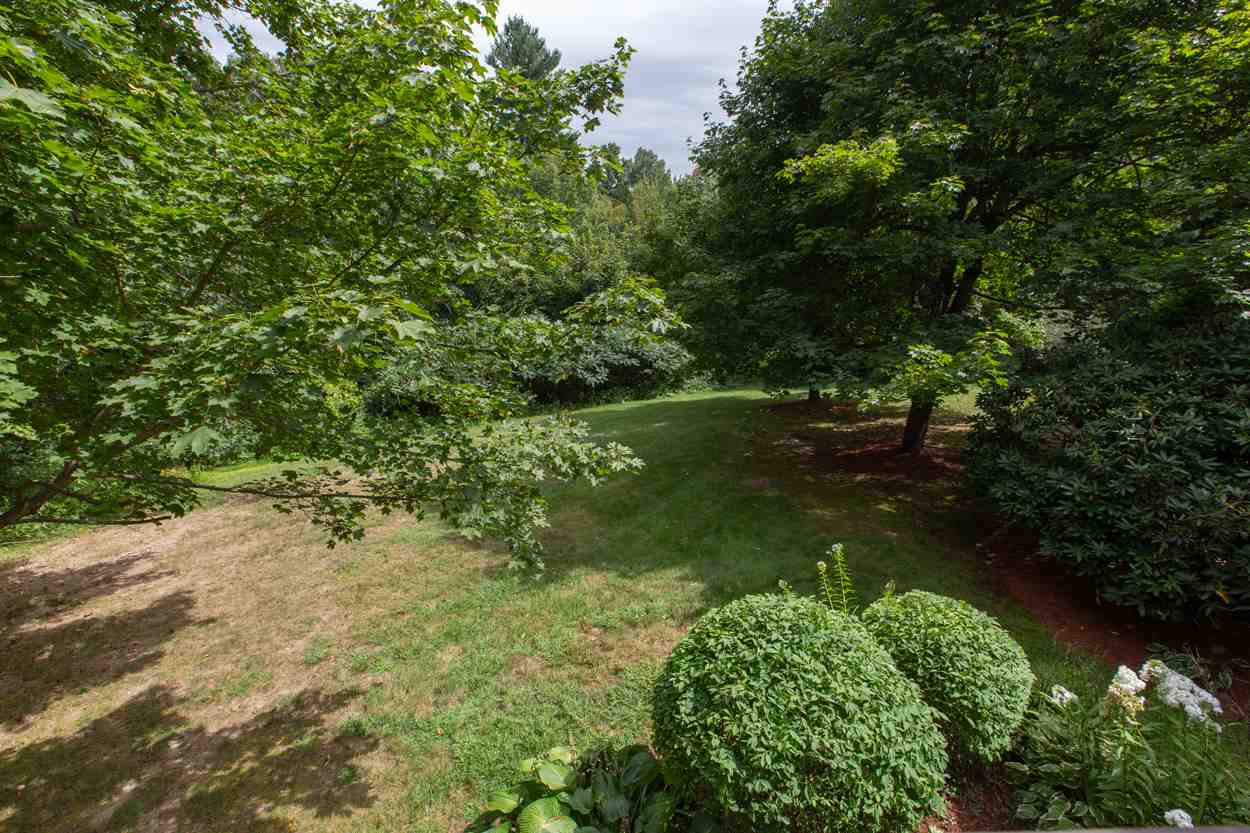 52 Stacey Circle Windham, NH 03087 - Photo 34 of 36 Gallery Image 34