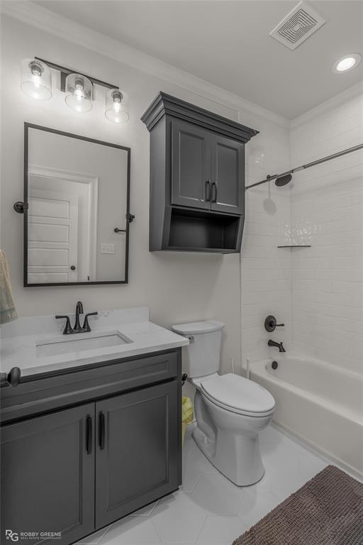 136 Sitka Loop Haughton, LA 71037 - Photo 31 of 40 Upstairs Full Bath