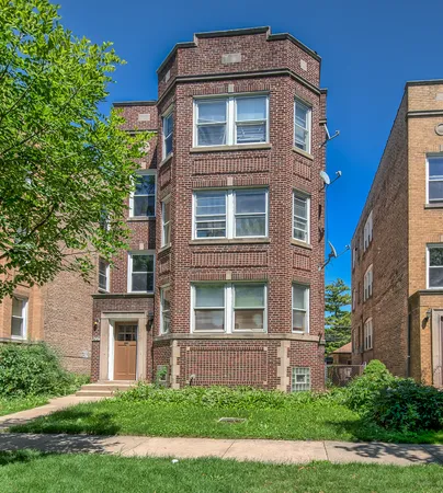 $650,000 | 8221 Knox Avenue, Skokie, IL 60076