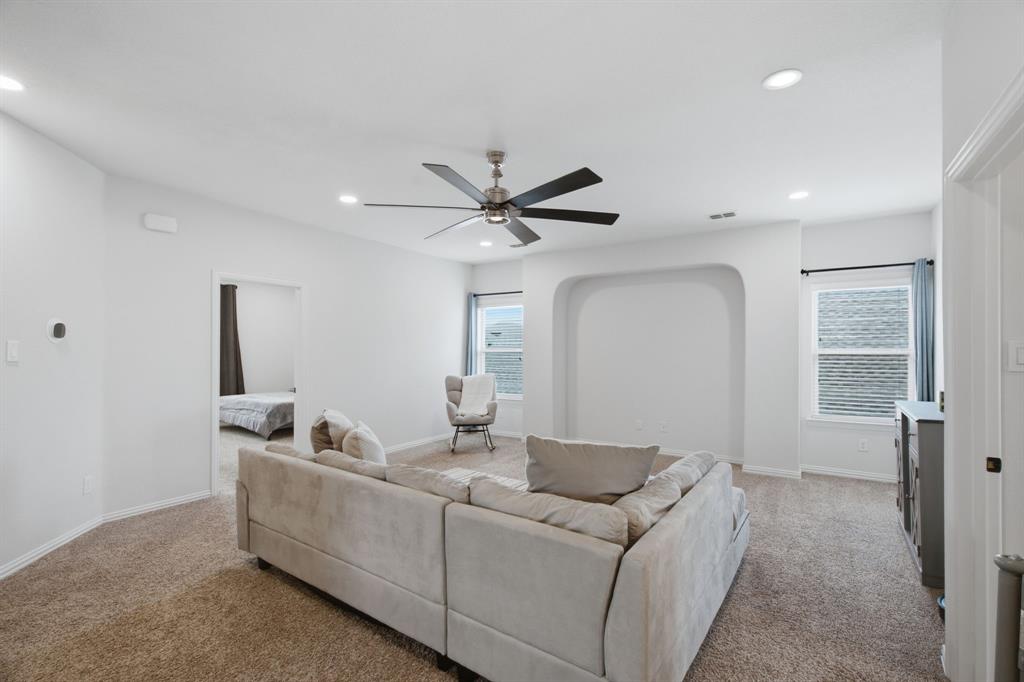 9653 Calaveras Road Fort Worth, TX 76177 - Photo 20 of 34 Living Room of 9653 Calaveras Rd, Fort Worth, TX in Tehama Bluffs