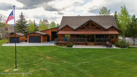 $1,199,000 | 173 Fairway Avenue, Thayne, WY 83127