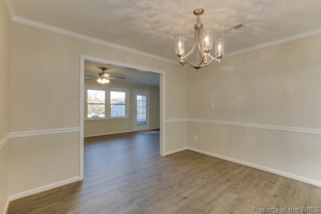 77 North Lake Loop Hampton, VA 23666 - Photo 11 of 38 Gallery Image 11