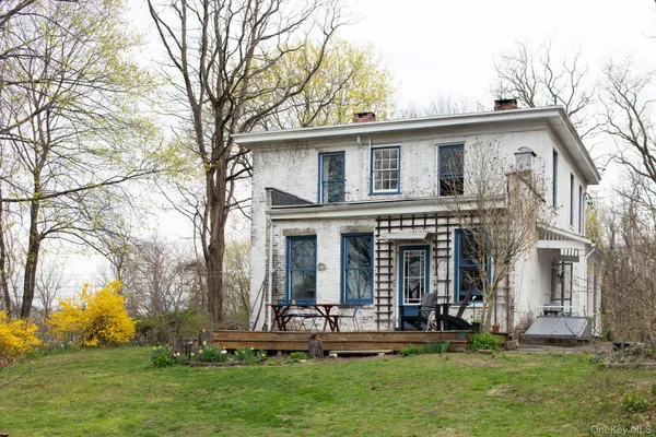 $5,000 | 225 Barrytown Road, Barrytown, NY 12507