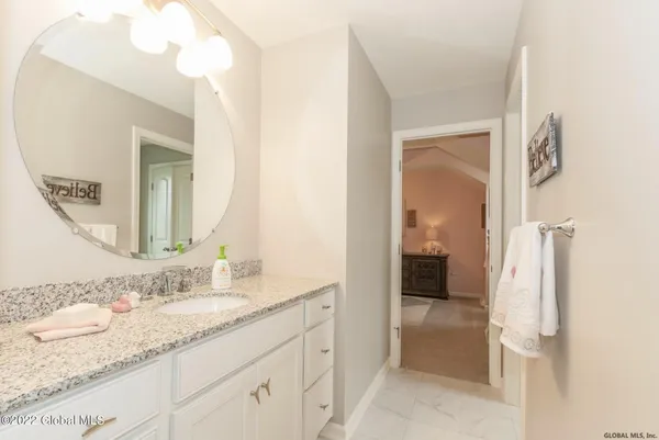 $829,900 | 199 Ingersoll Road, Wilton, NY 12866