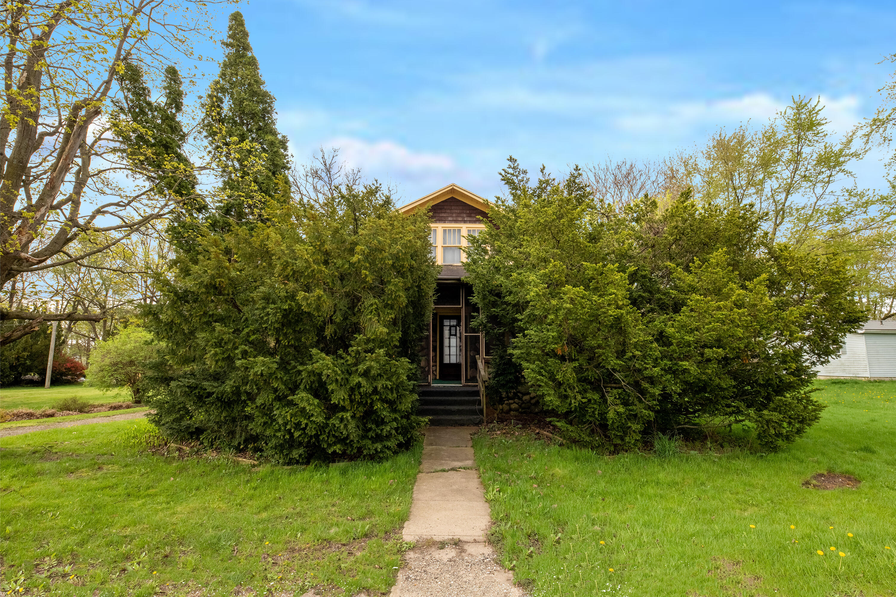 63787 Territorial Road Decatur, MI 49045 - Photo 1 of 26 63787-1