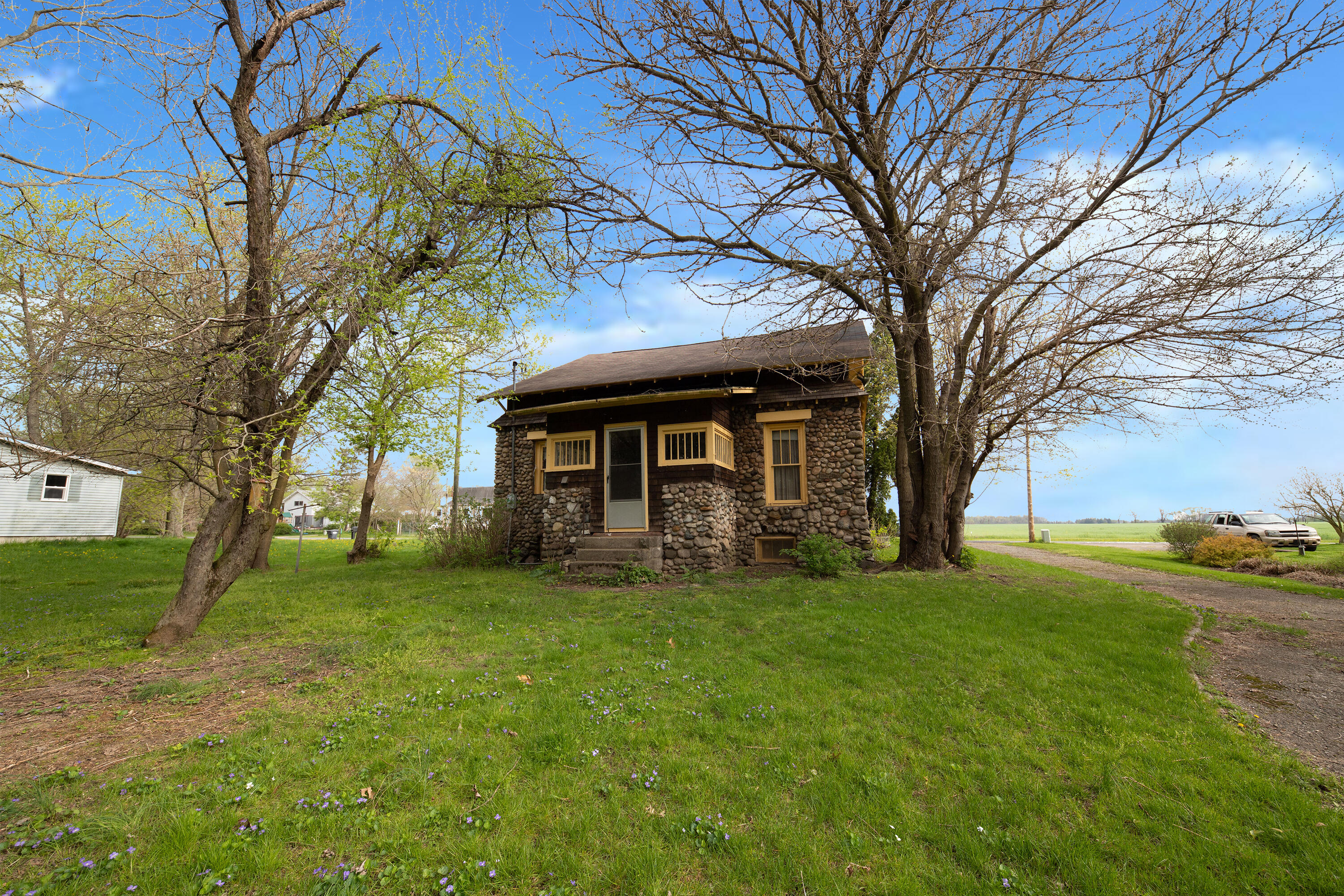 63787 Territorial Road Decatur, MI 49045 - Photo 4 of 26 63787-4