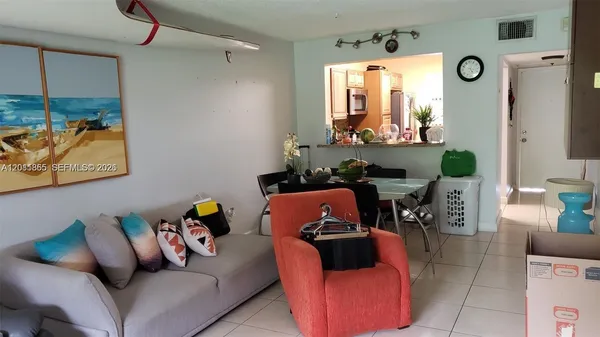 $1,980 | 14857 Southwest 104th Street, Unit 9205, Miami, FL 33196