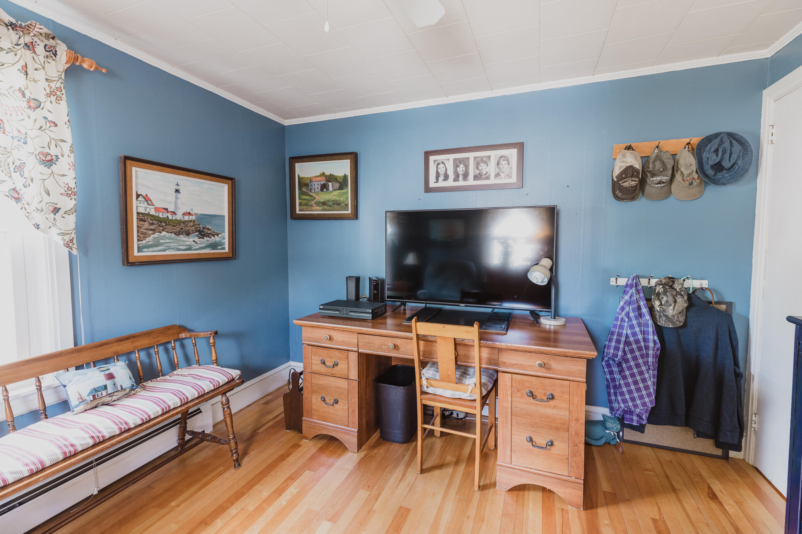 344 Maple Street Bangor, ME 04401 - Photo 19 of 41 344MaplestBangor_Aug_2022-17