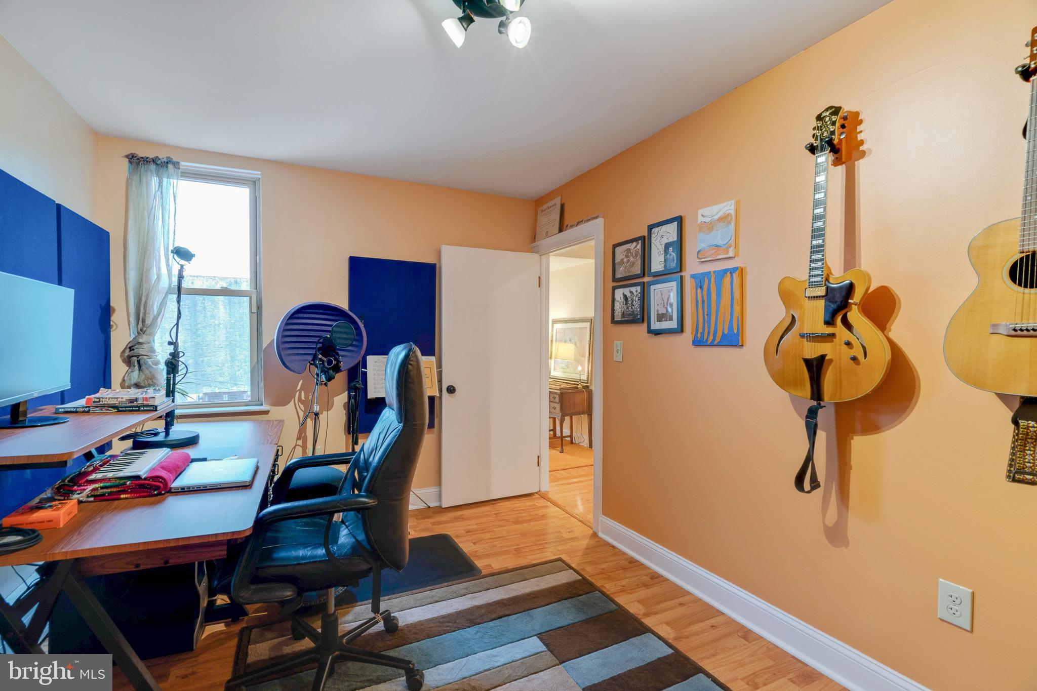 710 Reed Street Philadelphia, PA 19147 - Photo 12 of 16