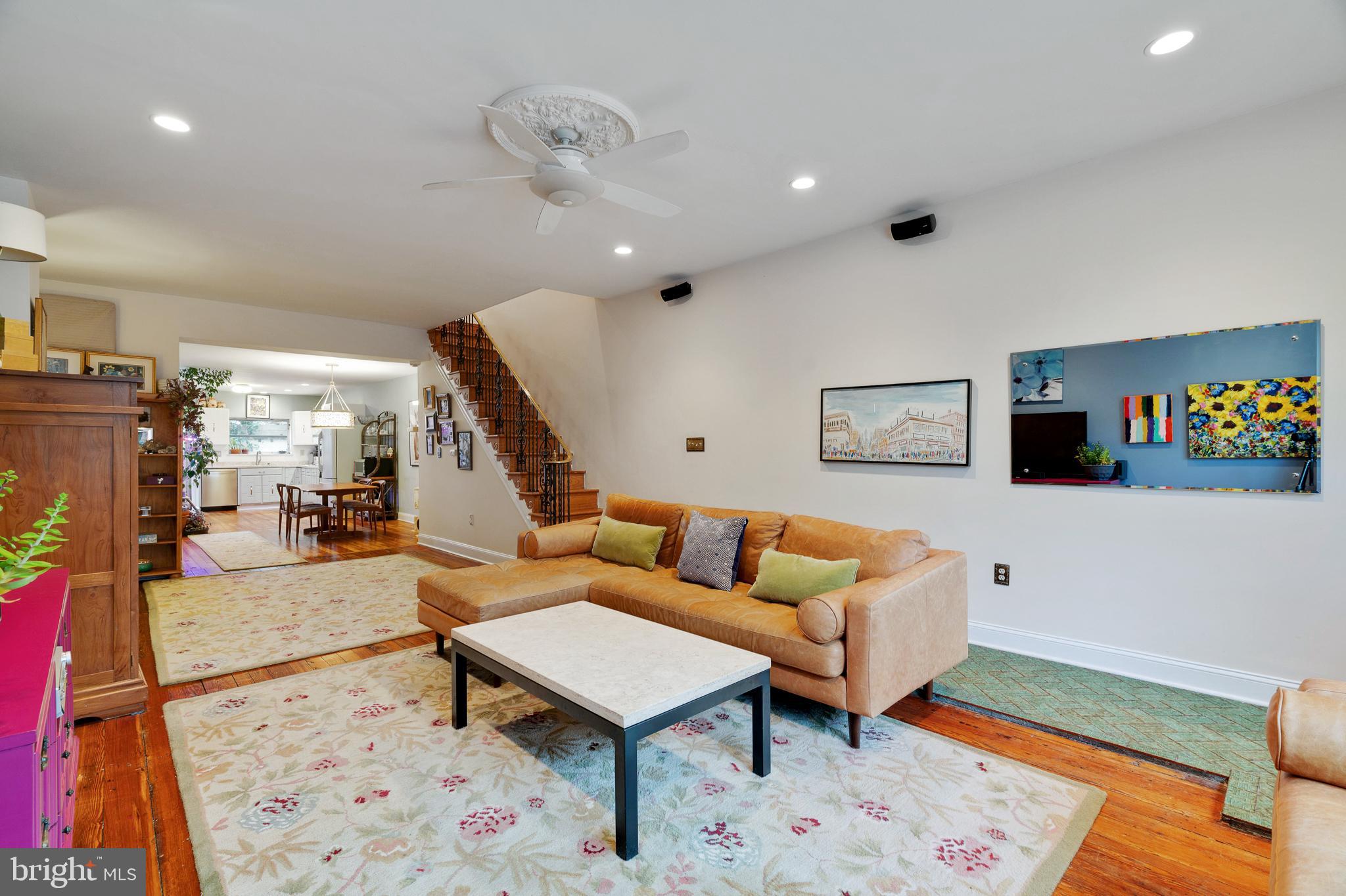 710 Reed Street Philadelphia, PA 19147 - Photo 3 of 16