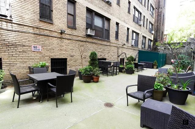 $270,000 | 339 East 58th Street, Unit 2B | Sutton Place