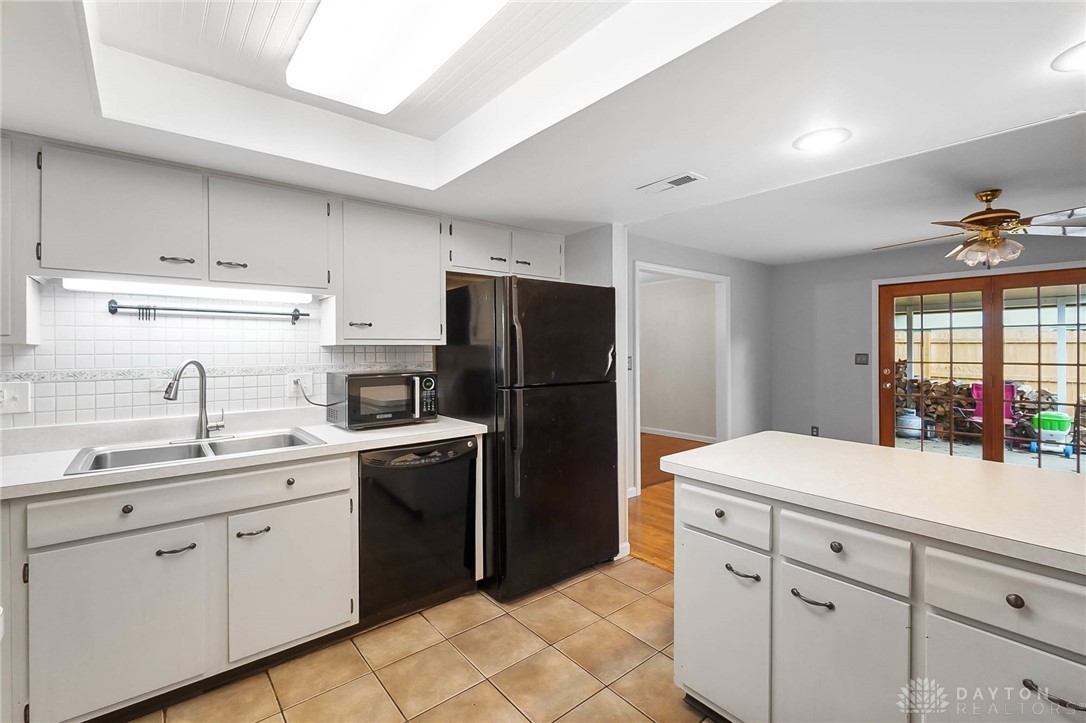 2765 Hemphill Road Kettering, OH 45440 - Photo 18 of 35 Gallery Image 18