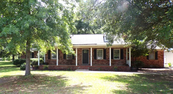$415,000 | 810 Santa Fe Trail, Sumter, SC 29154