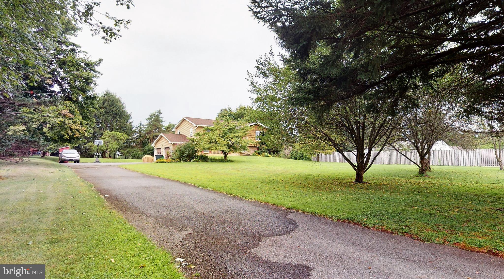 6245 Mountain Road Macungie, PA 18062 - Photo 3 of 35 Gallery Image 3