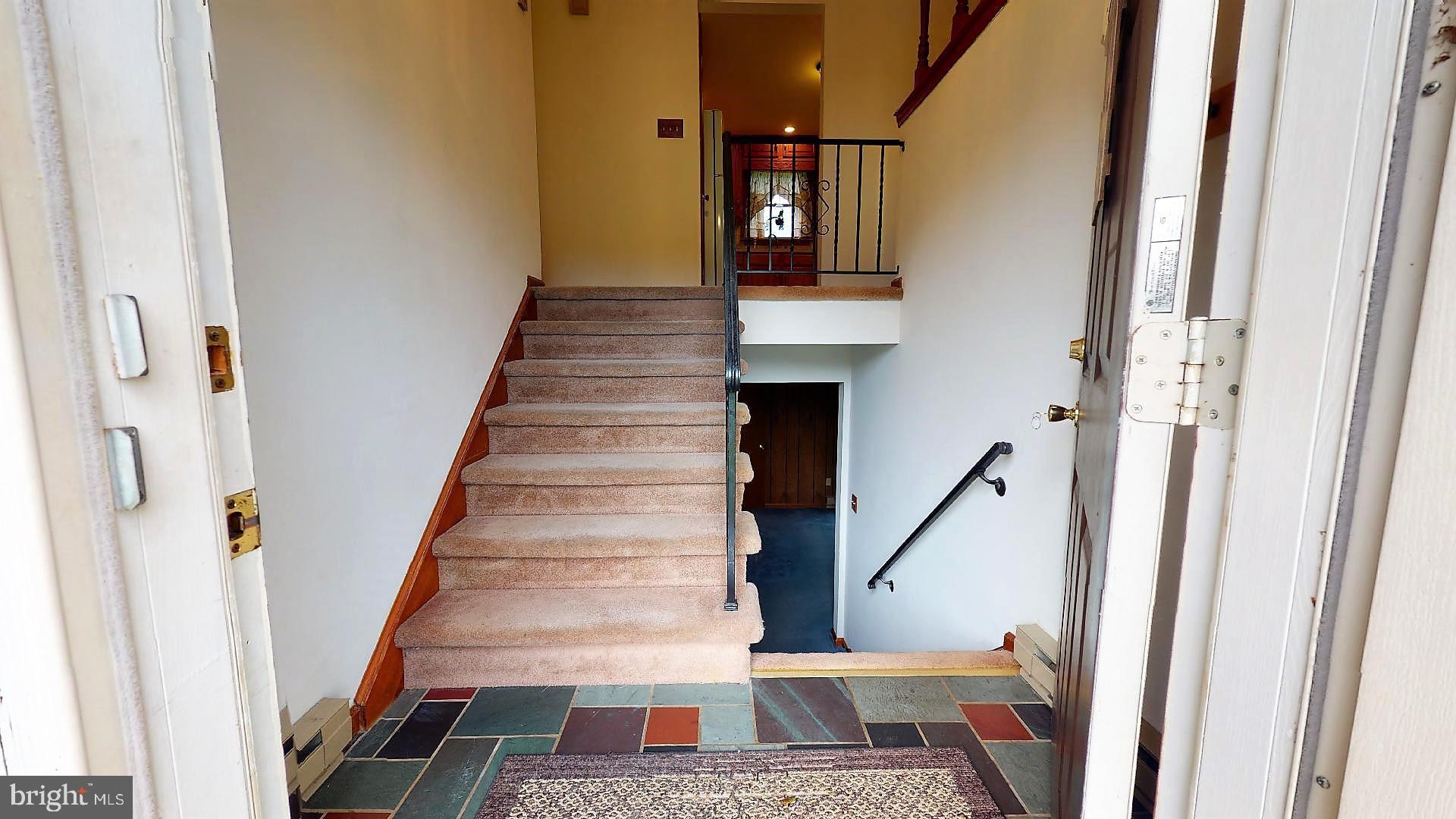 6245 Mountain Road Macungie, PA 18062 - Photo 4 of 35 Gallery Image 4