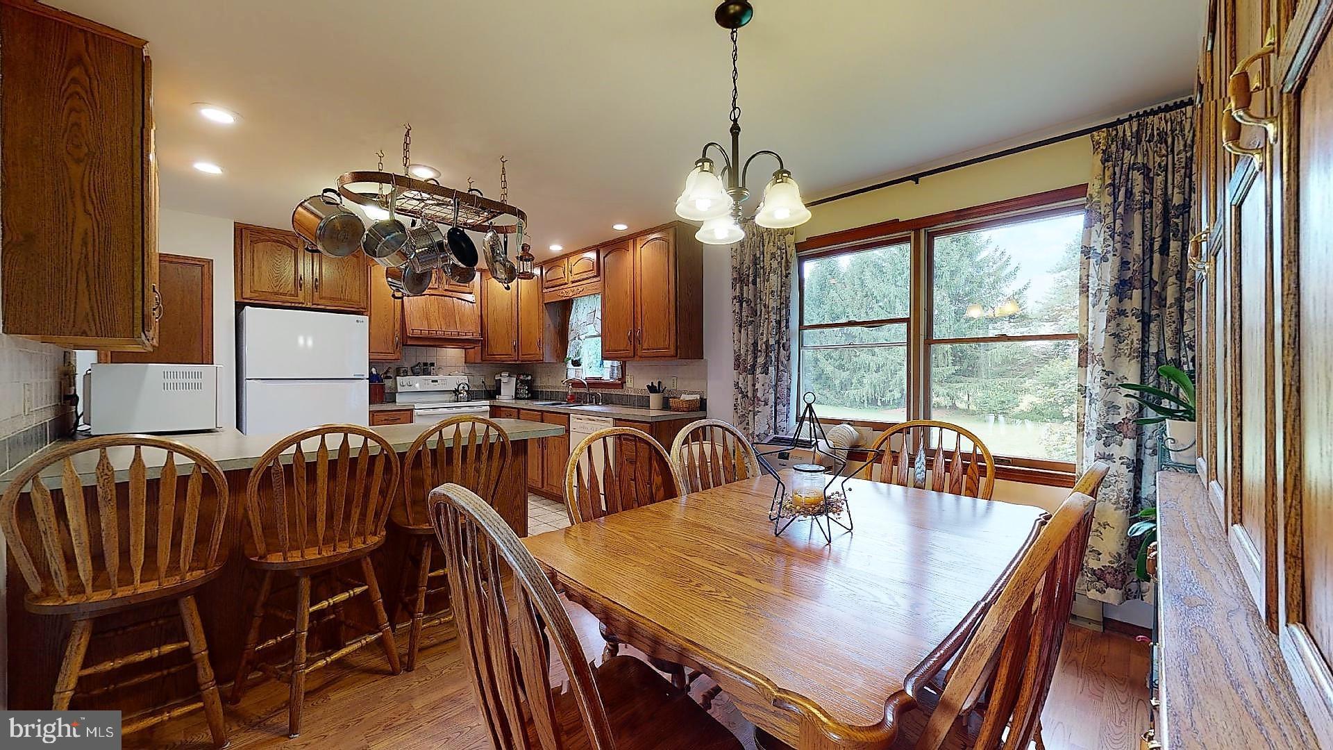 6245 Mountain Road Macungie, PA 18062 - Photo 8 of 35 Gallery Image 8