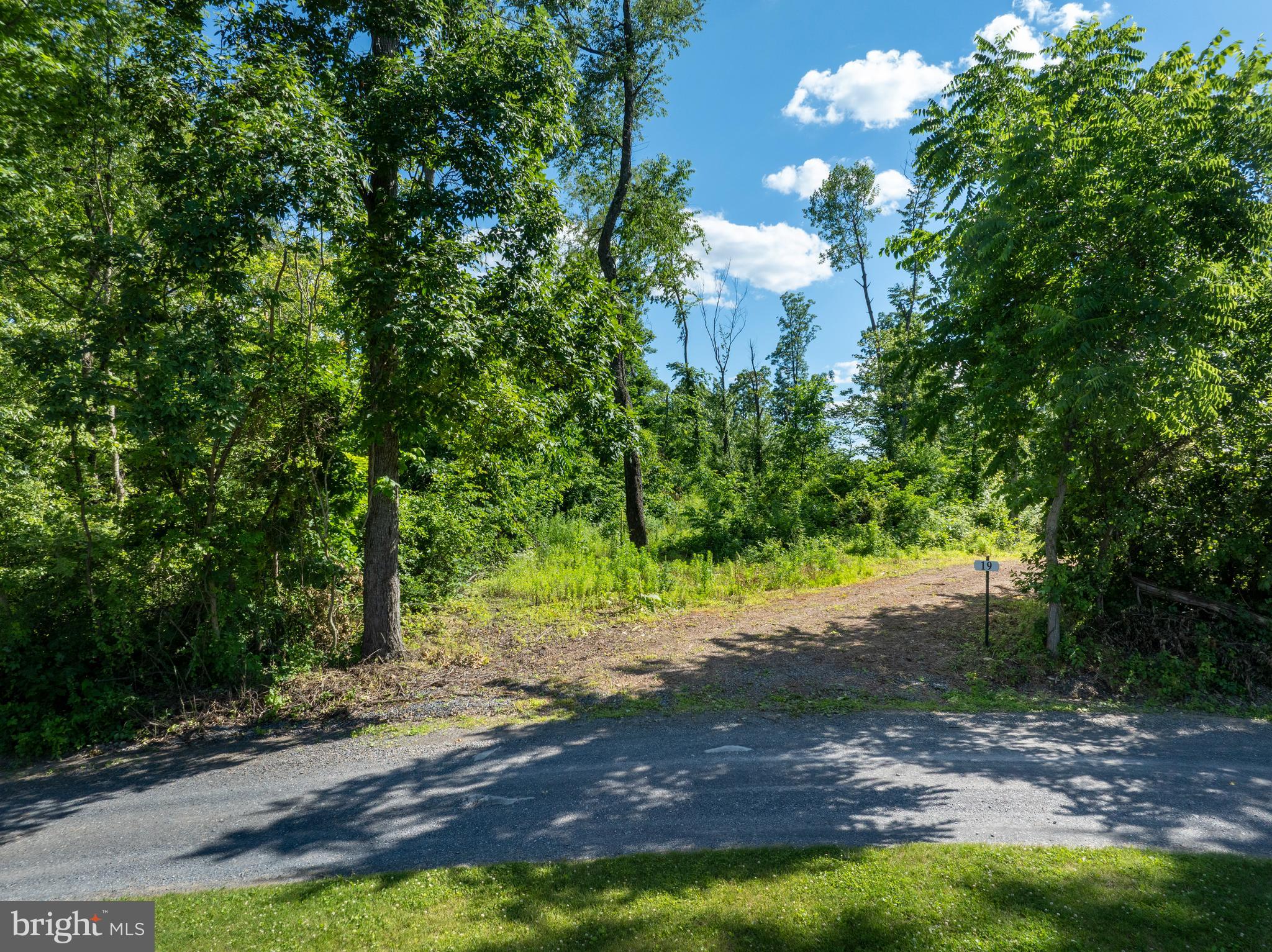 19 West Mountain Road McVeytown, PA 17051 - Photo 4 of 27