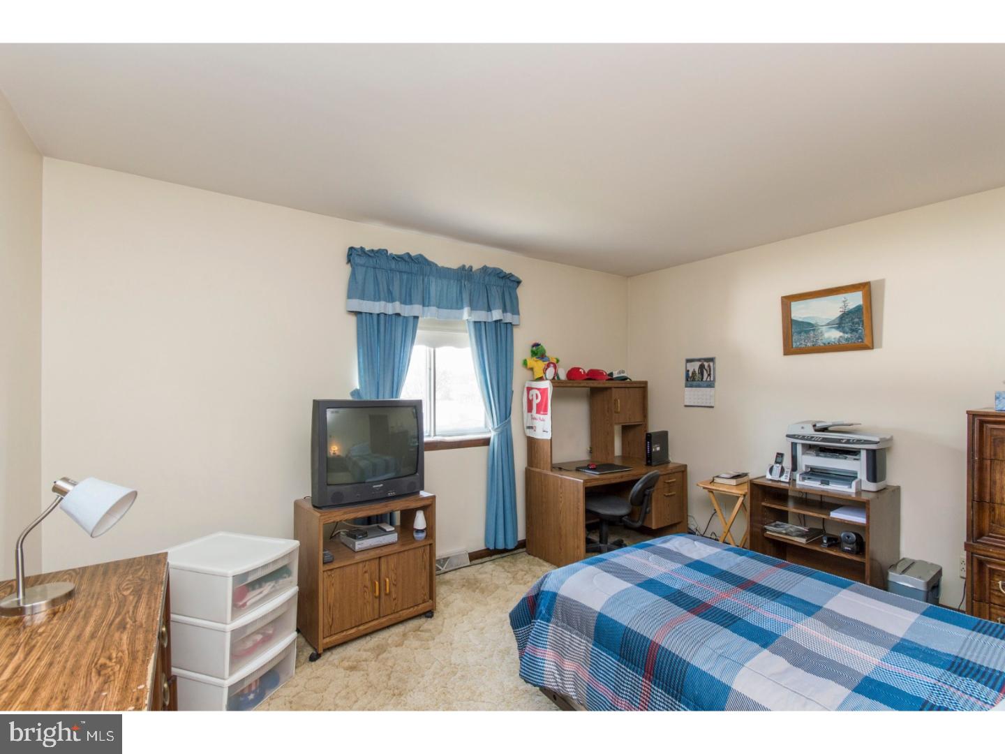 1874 Williamstown Road Sicklerville, NJ 08081 - Photo 11 of 24 Bedroom - Main