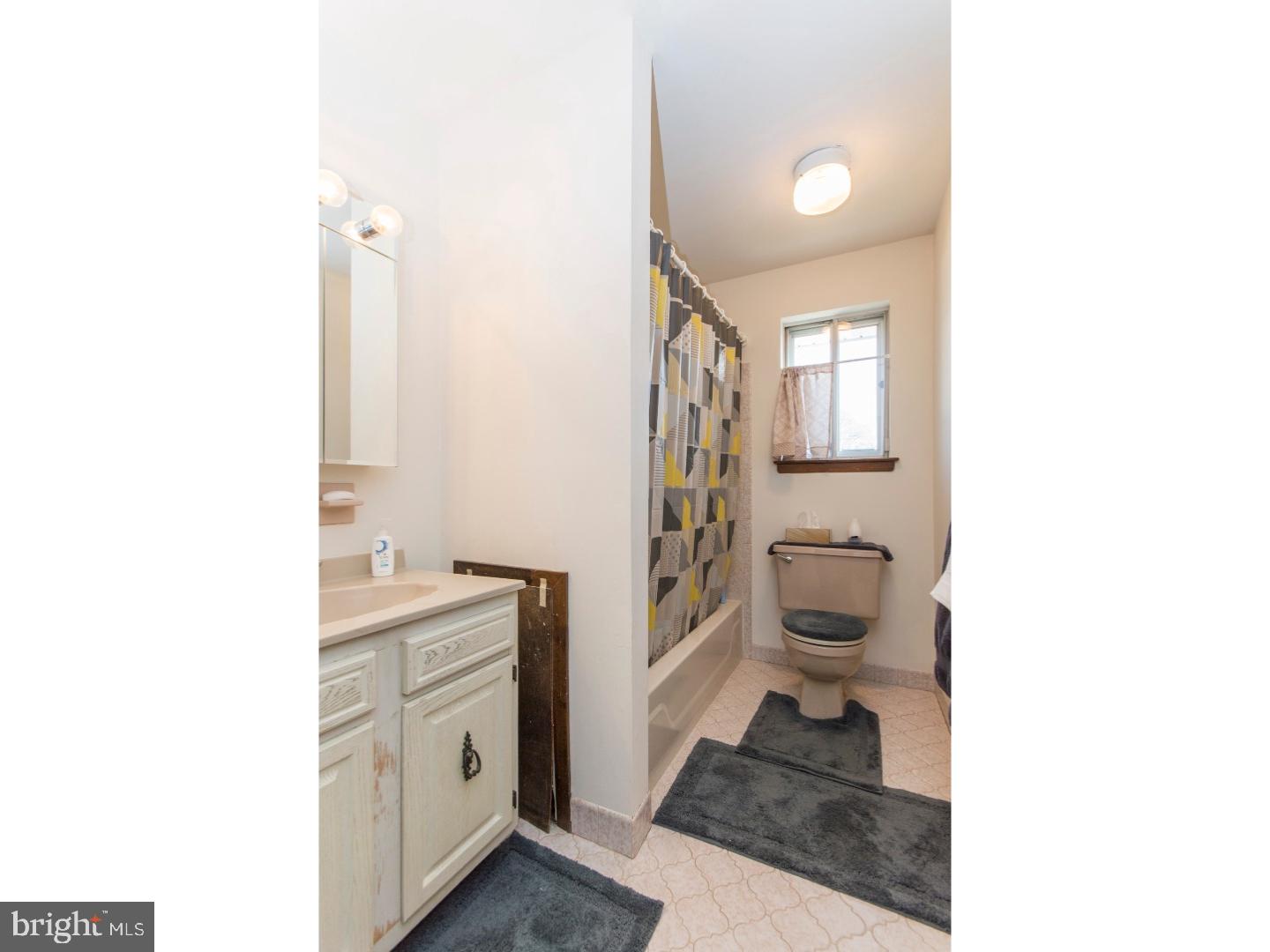 1874 Williamstown Road Sicklerville, NJ 08081 - Photo 15 of 24 Bathroom