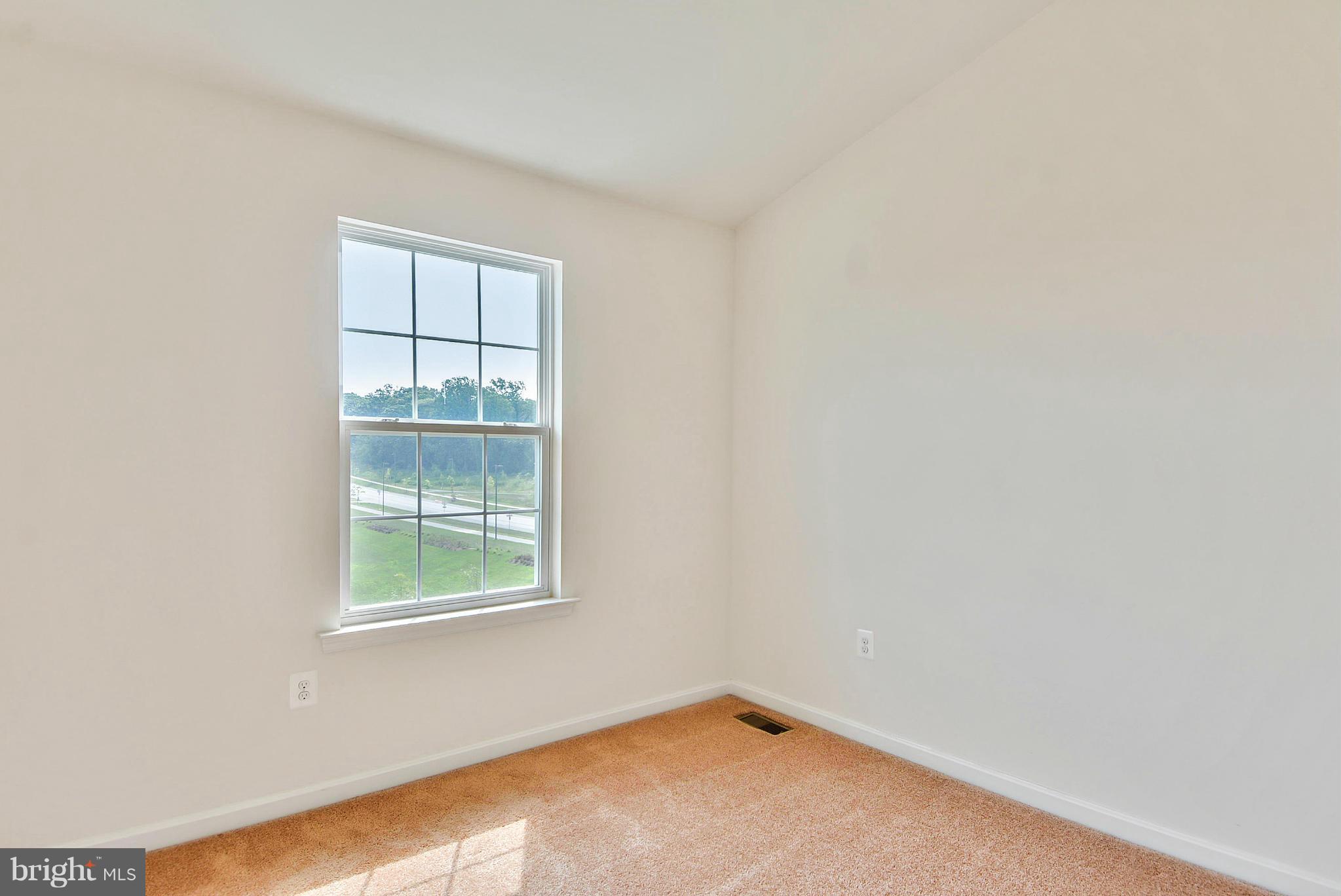 23008 Meadow Mist Road Clarksburg, MD 20871 - Photo 15 of 30 Bedroom 3
