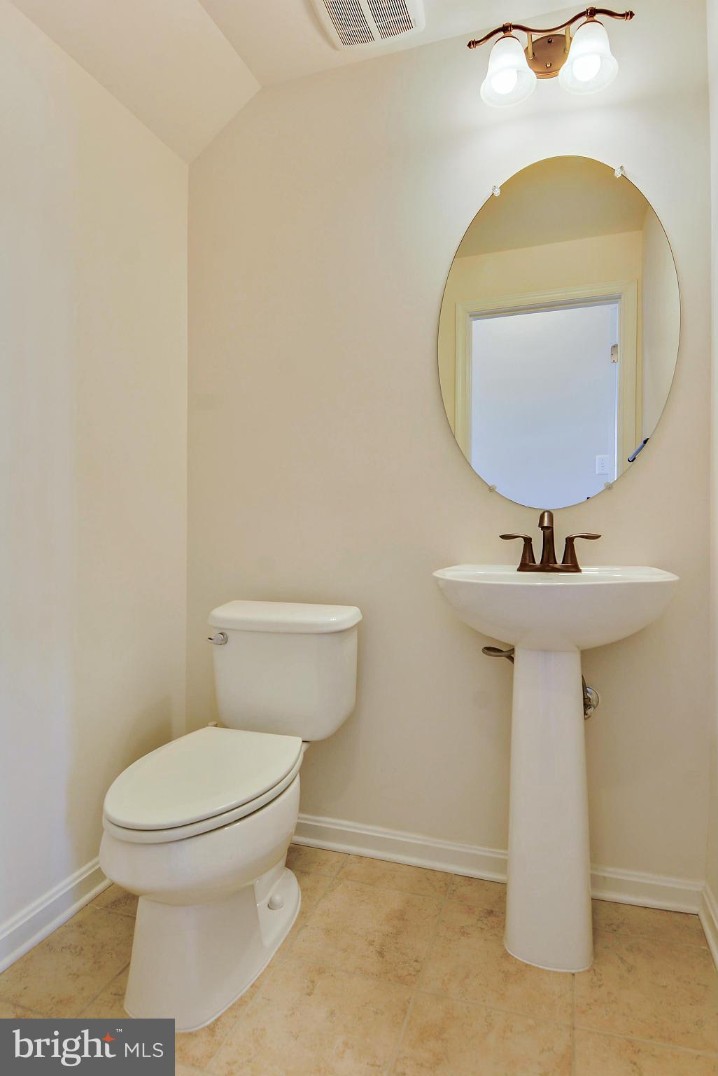 23008 Meadow Mist Road Clarksburg, MD 20871 - Photo 19 of 30 Bath
