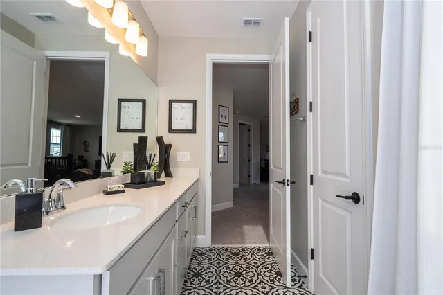 $799,000 | 702 Pointe Emerson Boulevard, Apopka, FL 32703