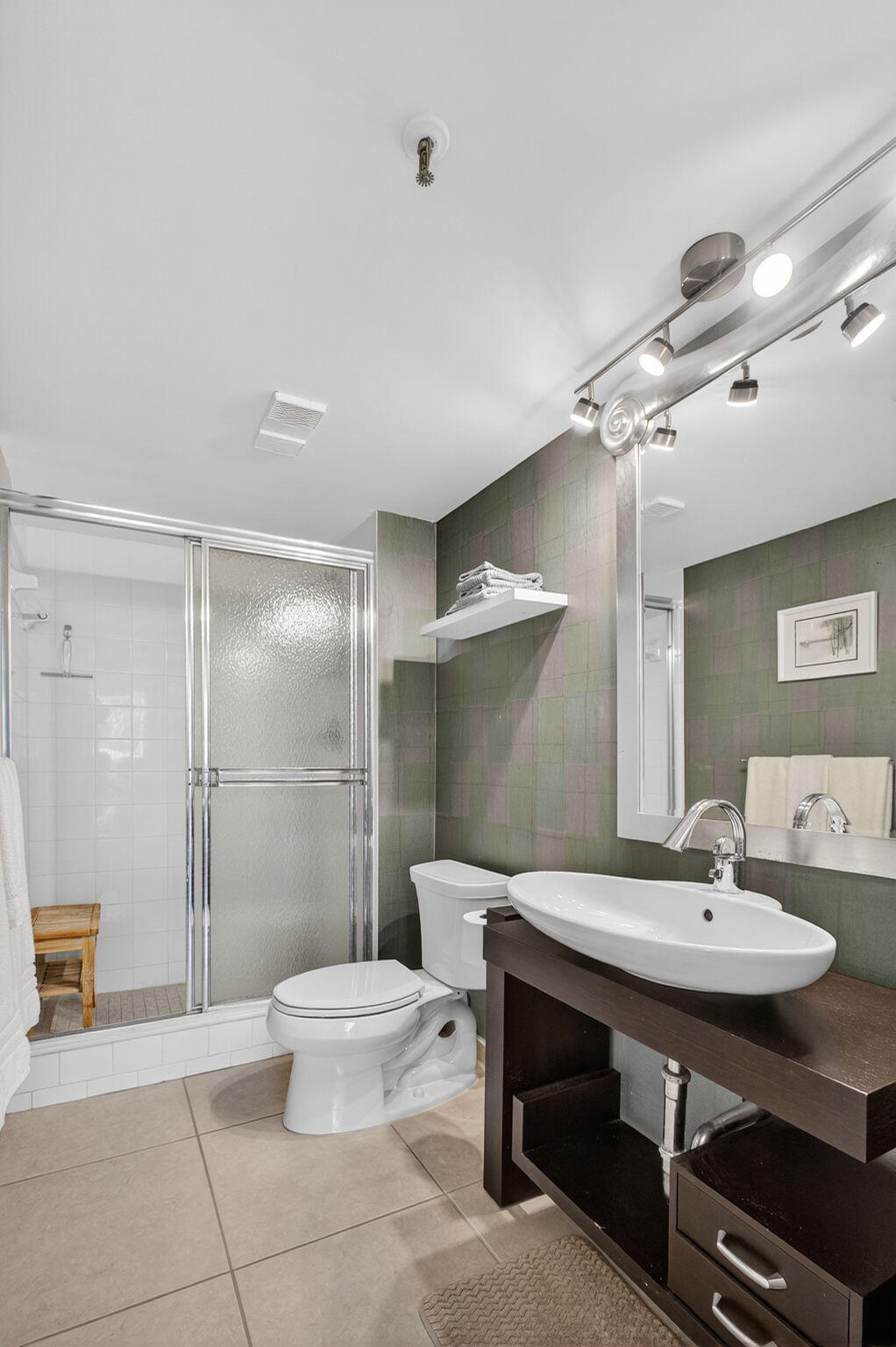 1300 Florida A1A, Unit 201 Jupiter, FL 33477 - Photo 19 of 77 19-web-or-mls-5D1A4883