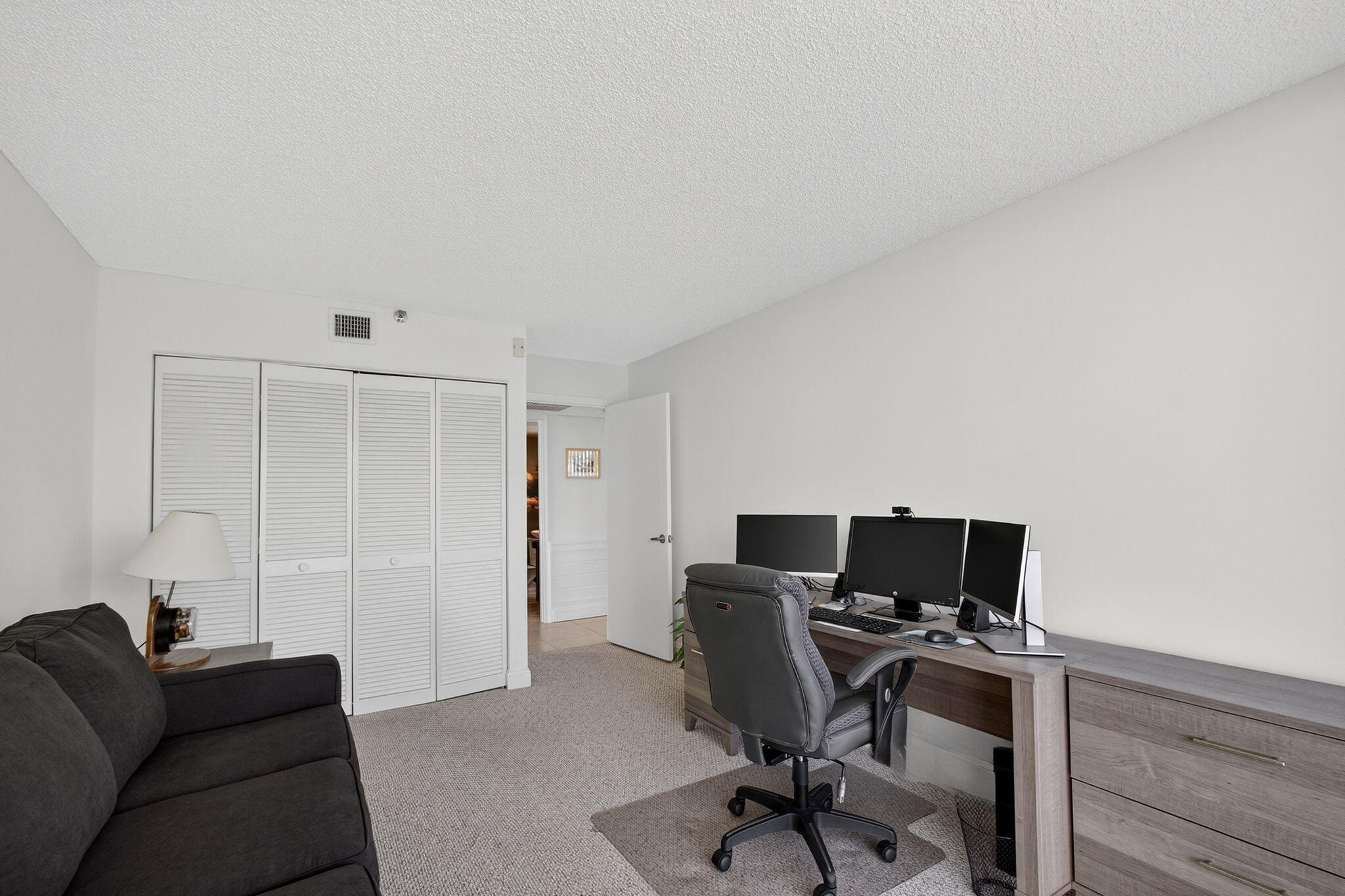 1300 Florida A1A, Unit 201 Jupiter, FL 33477 - Photo 21 of 77 21-web-or-mls-5D1A4899