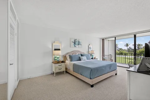 $999,000 | 1300 Florida A1A, Unit 201, Jupiter, FL 33477