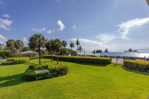 $999,000 | 1300 Florida A1A, Unit 201, Jupiter, FL 33477