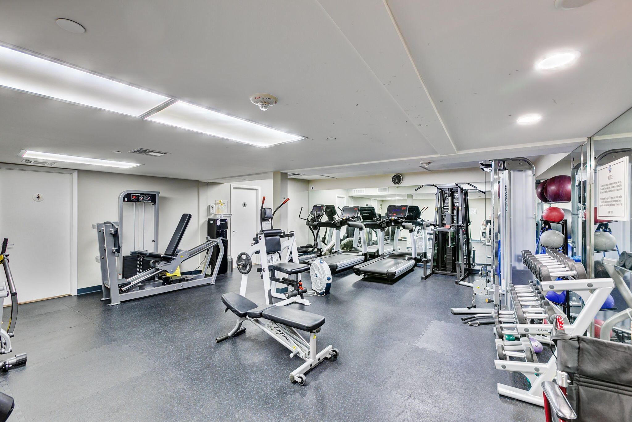 1300 Florida A1A, Unit 201 Jupiter, FL 33477 - Photo 66 of 77 79-web-or-mls-320A6936