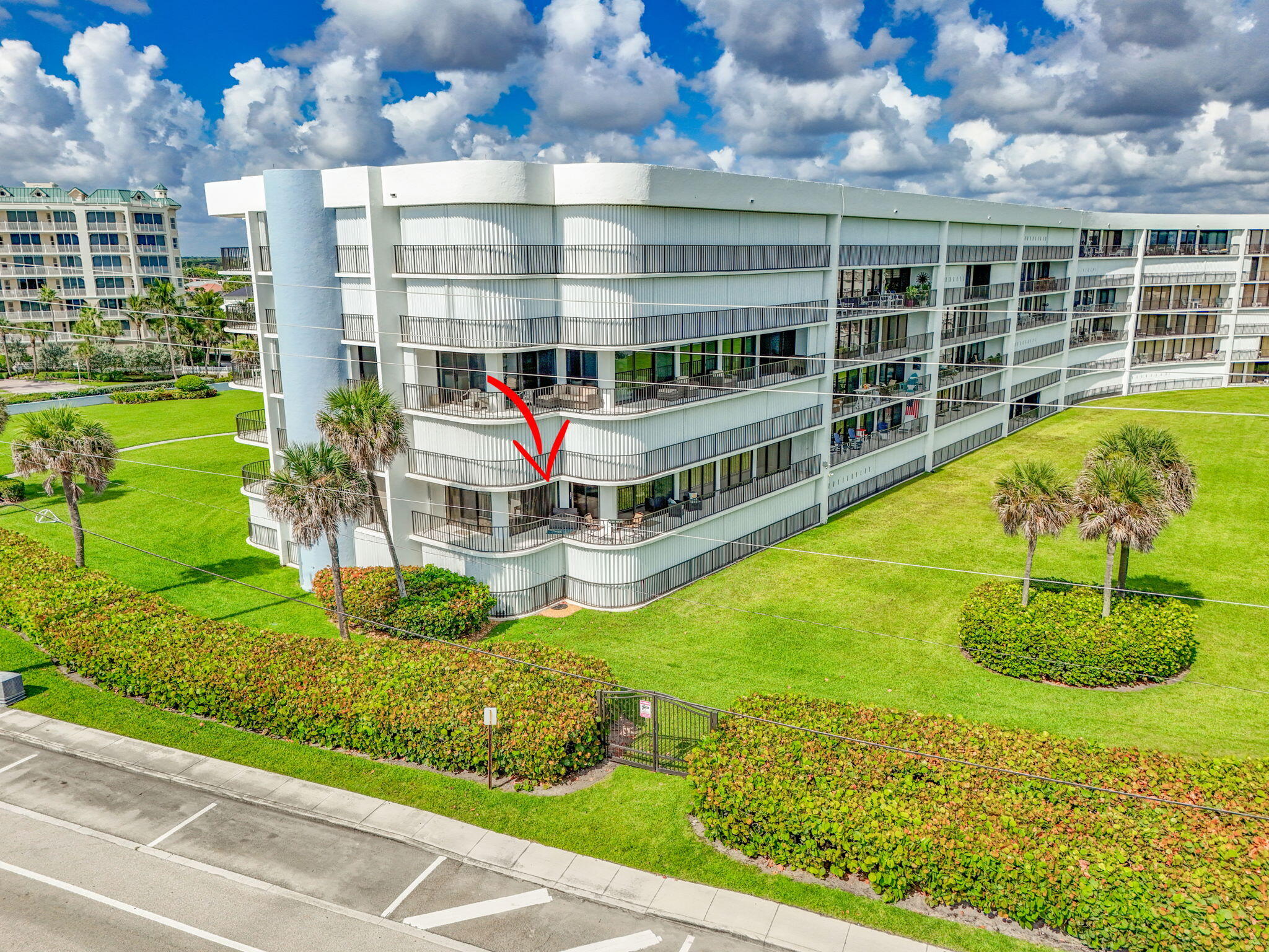 1300 Florida A1A, Unit 201 Jupiter, FL 33477 - Photo 76 of 77 103-web-or-mls-DJI_20250730102030_0386_D