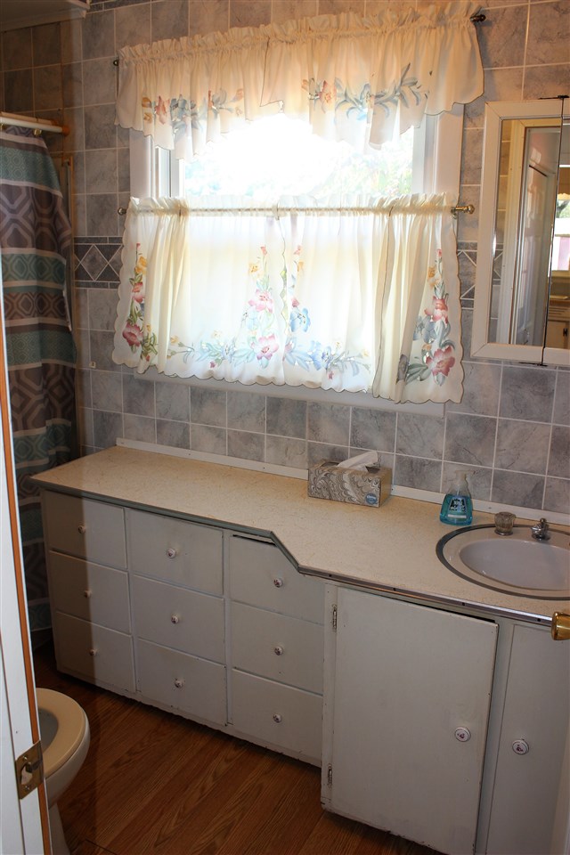 2094 Bullock Road Bay City, MI 48708 - Photo 11 of 21
